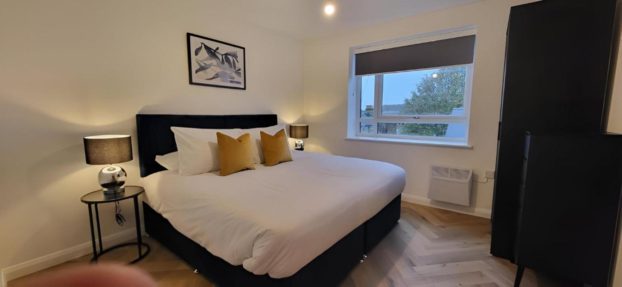 Hybrid Resi - London, Mitcham Close To Tooting And Wimbledon ميتشام المظهر الخارجي الصورة
